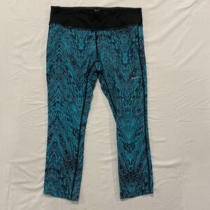 Nike Epic Run Crop Legging Medium Black Teal Snake Pant Capri 627066 12-BO25